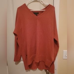 Women’s Tahari Burnt Orange V-Neck Sweater Size Medium Cotton blend Dolman